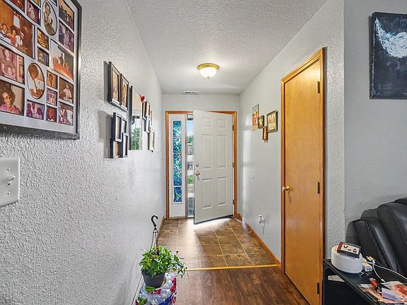 5th image of 3424 Chance Ln