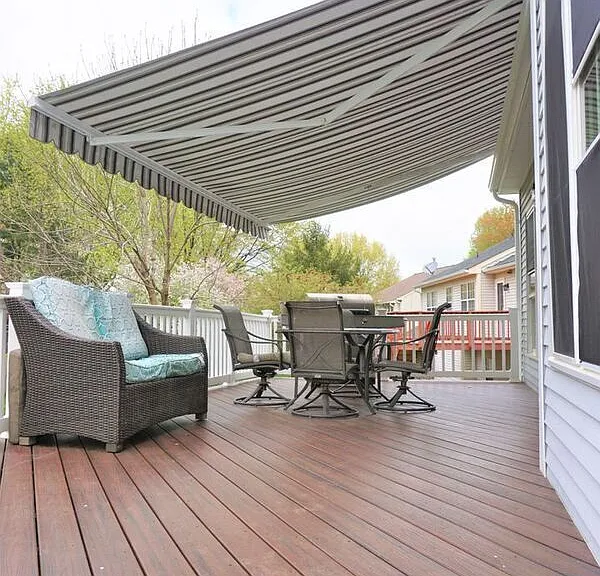 14692 Stratford Dr — Photo 9