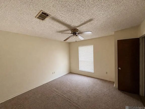 5th image of 1737 Southpointe Dr APT 1