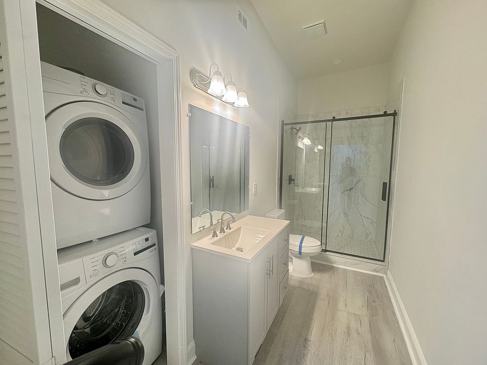 Bath & Laundry
