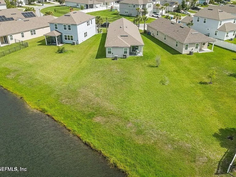 65 Creekmore Dr — Photo 24