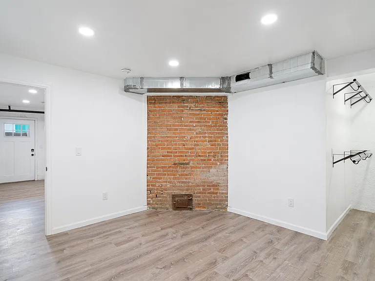 1230 Glen Ave — Photo 31