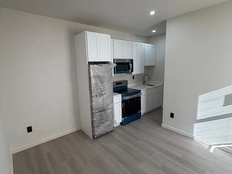 3720 Westfield Ave #B — Photo 2
