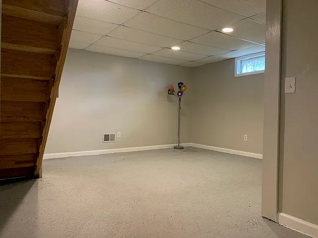 1560 Whittier Ave — Photo 33