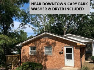570 Wood St APT 11, Cary, NC 27513