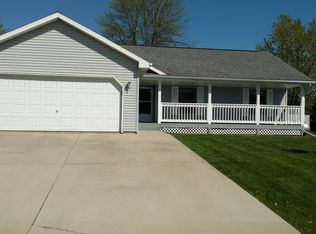 1008 Mullen Dr, Brownsville, MN 55919