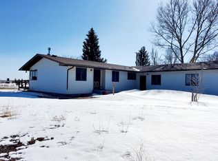 102 Swanzey St, Denton, MT 59430