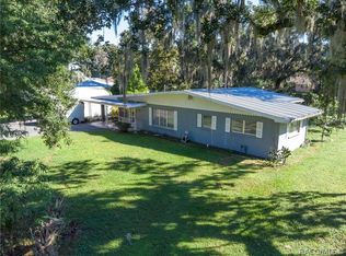 7633 S Crescent Loop, Floral City, FL 34436