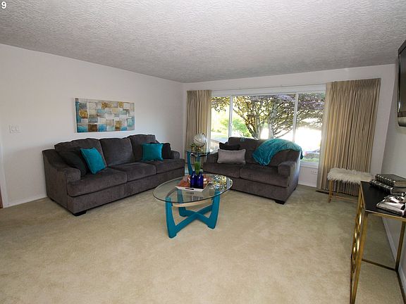 3rd image of 12404 NW 20th Ave