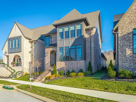 4th image of 9431 Calder Cir