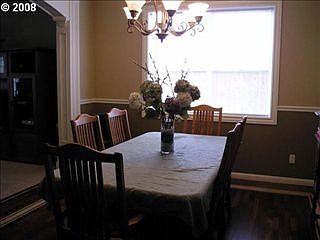 5th image of 13201 NE 61st Cir