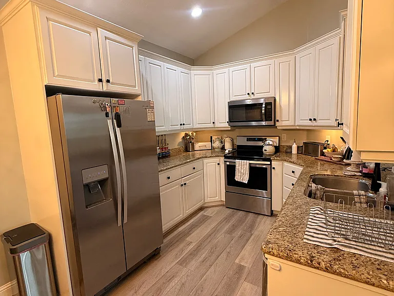 181 N 1200 W #304 — Photo 4