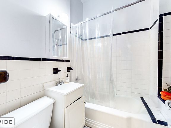 3rd image of 333 E 88th St APT 1A