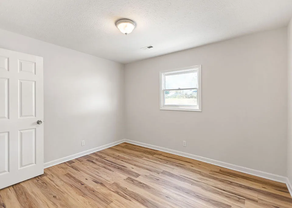 Front bedroom