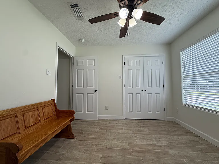165 Southland Dr — Photo 14