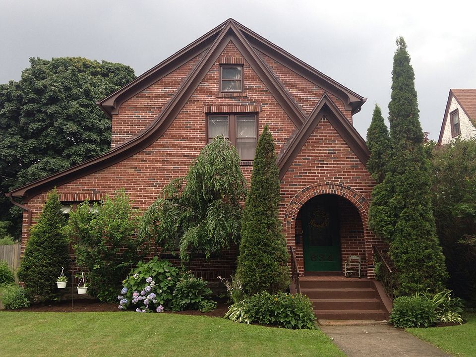 1st image of 634 Kahkwa Blvd