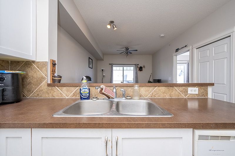 Calgary Apartment for rent - 1 Bedroom — photo 5