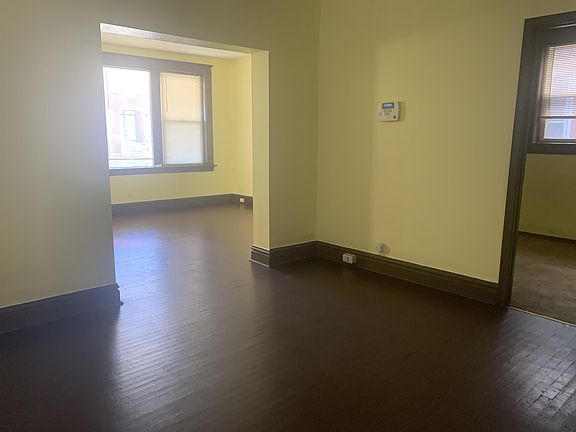 5th image of 3638 S Compton Ave #1