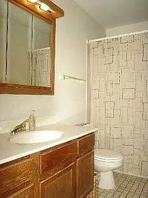 860 Malibu Ct photo 1