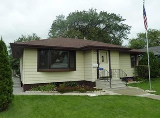 714 11th Ave SE, Jamestown, ND 58401