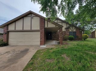 11168 S Douglas Ave, Jenks, OK 74037