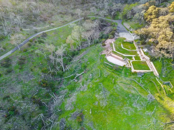 13012 Henno Road, Glen Ellen, CA 95442