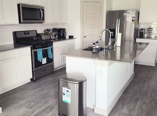 1814 Plantation Pl #6, Baytown, TX 77523