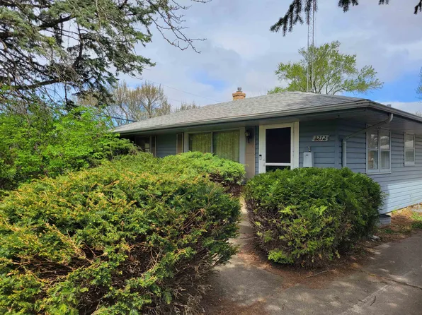 3212 Seward Ave, Rockford, IL 61108