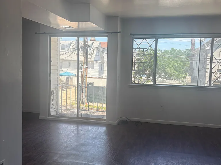 286 Steuben St #1 — Photo 1
