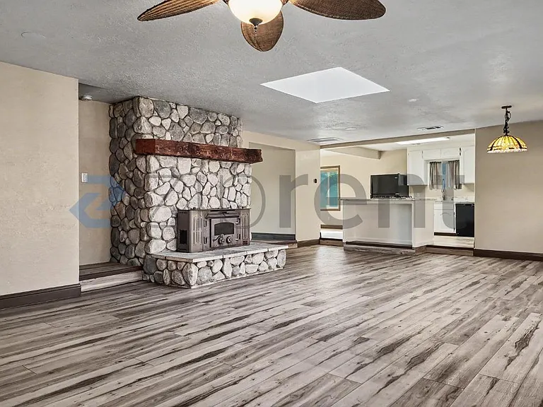 860 Watt Ave #MAIN HOUSE — Photo 14