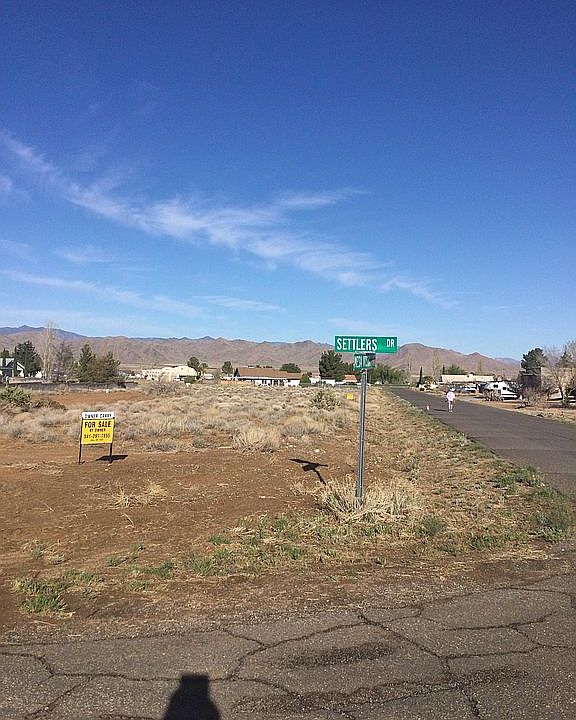 2nd image of 9663 N Settlers Dr