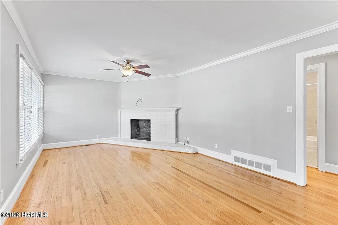 5 bed, 4.0 bath, $3,000 — Photo 4