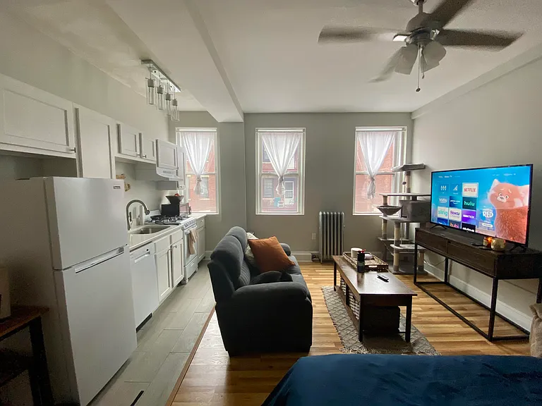 1185 Commonwealth Ave #8 — Photo 22