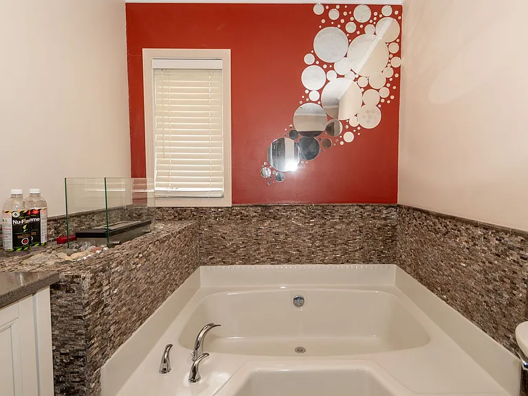 12144 Pennyroyal Ln — Photo 17