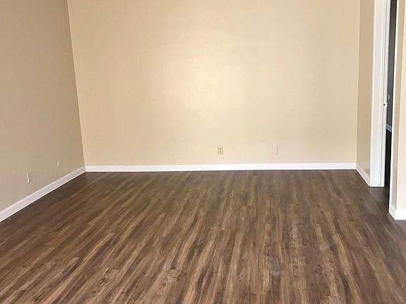2nd image of 706 S Fir Ave APT 6