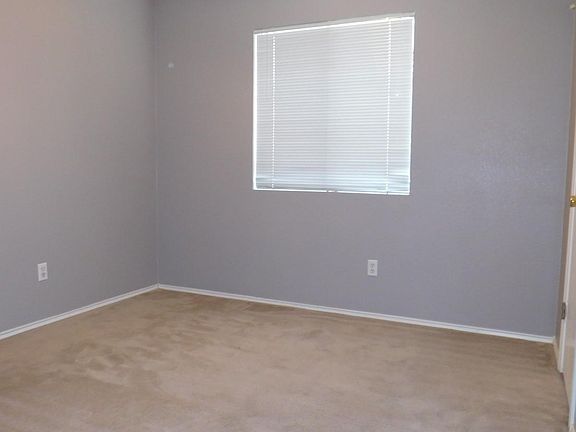 4th image of 1509 Black Locust Dr