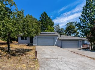 23273 Lone Pine Dr, Auburn, CA 95602