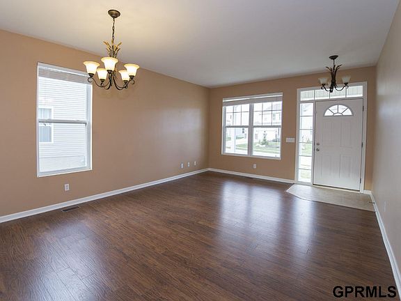 3rd image of 8801 Greenfield St