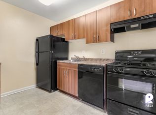 6437 Hil Mar Dr, District Heights, MD 20747