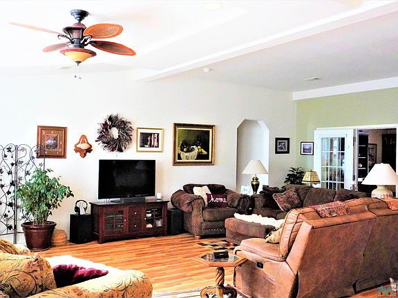 4th image of 22 Ponderosa Dr