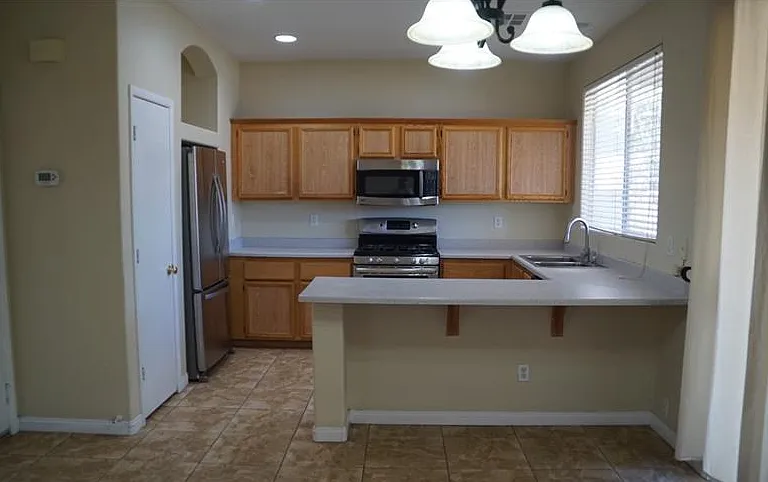 7216 Ophelia Ct — Photo 8