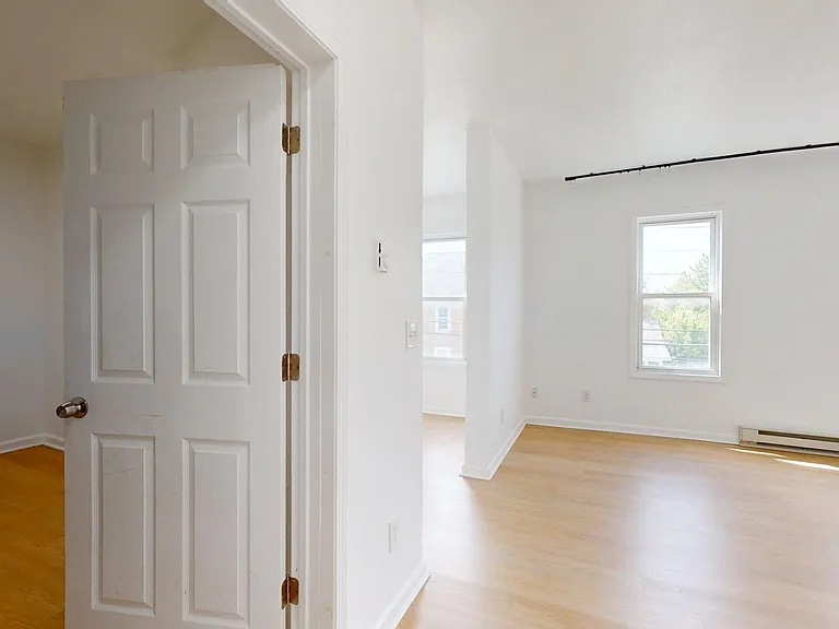 2550 Elyria Ave — Photo 50