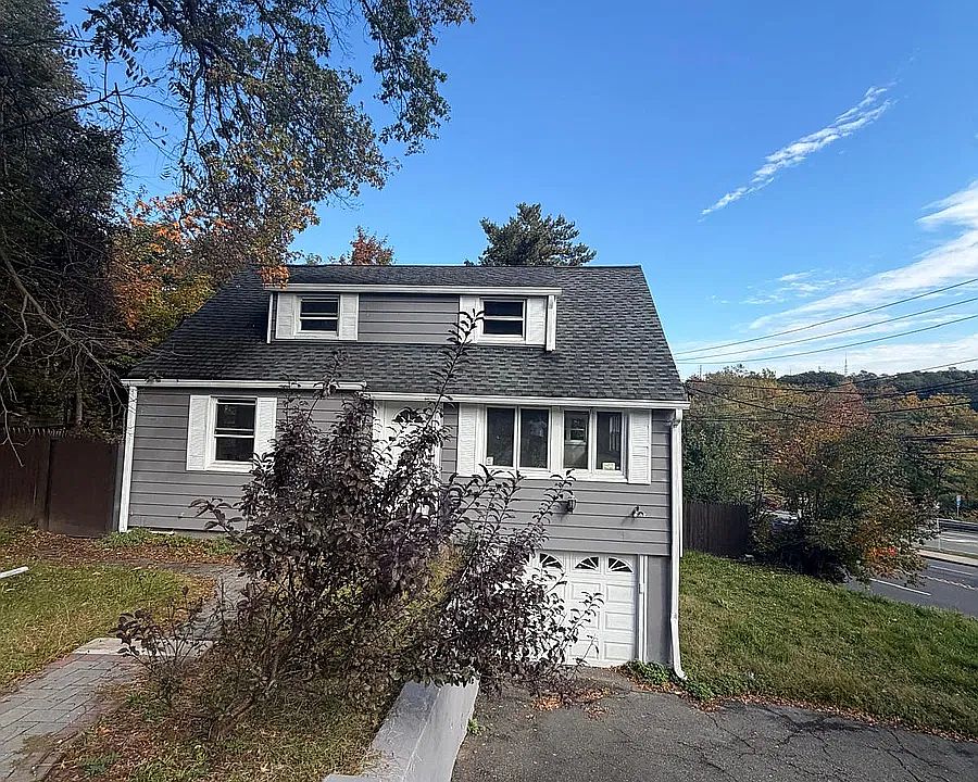 1st image of 1 Lorelei Rd #G1