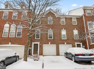4036 Timber Oak Trl, Fairfax, VA 22033