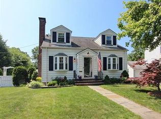 301 Hemlock Ave, Garwood, NJ 07027
