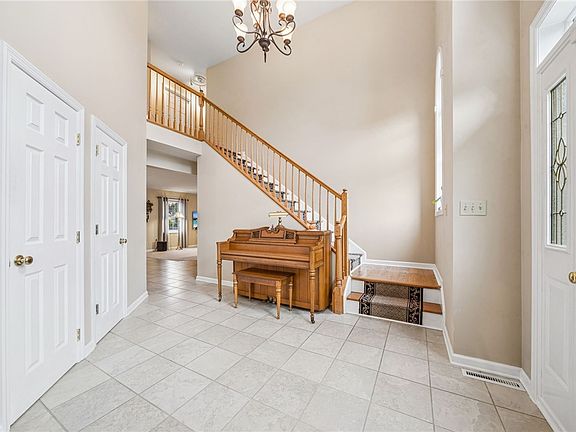 4th image of 1803 Barneby Ct