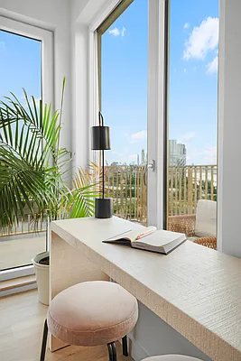 Rented by Quay Plaza LLC | media 2