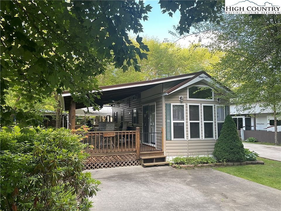1st image of 211 and 225 Finch Way