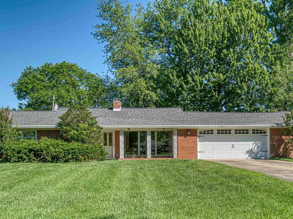 3410 Lake Dr, Evansville, IN 47711