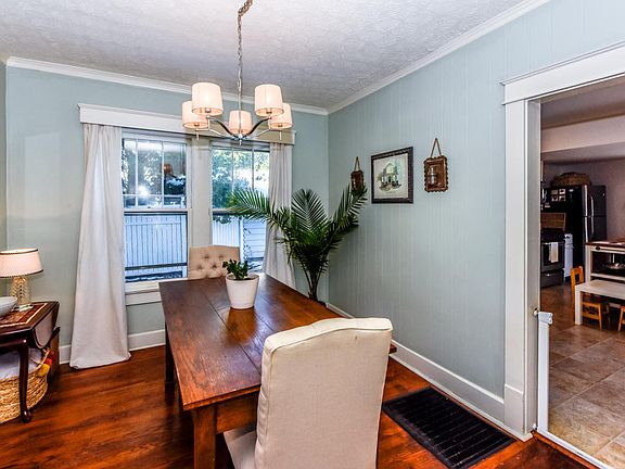 4th image of 206 Lonas Dr